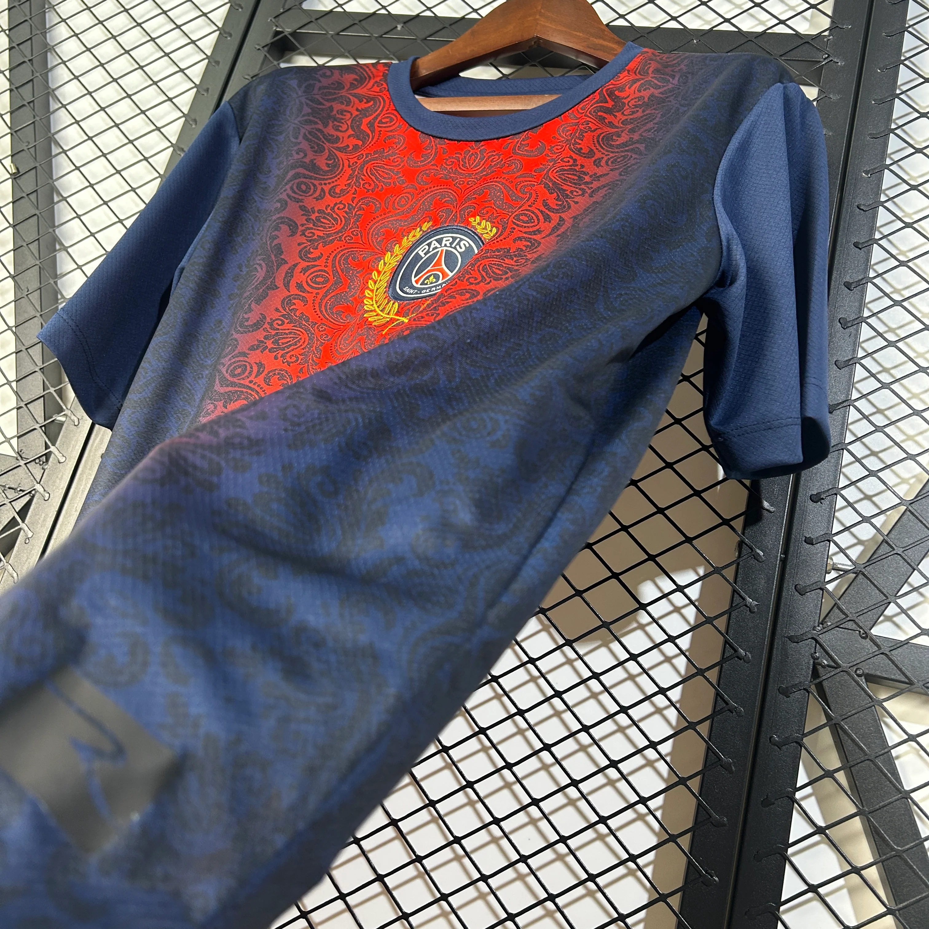 Thumbnail 6